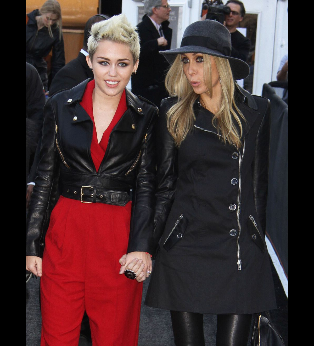 Vidéo Miley Cyrus Et Sa Mère Tish Au Défilé Rachel Zoe Hiver 2013 Lors De La Fashion Week à 1653