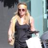 La chanteuse Hilary Duff faisant du shopping chez Intermix, le samedi 16 février 2013 à Beverly Hills.
