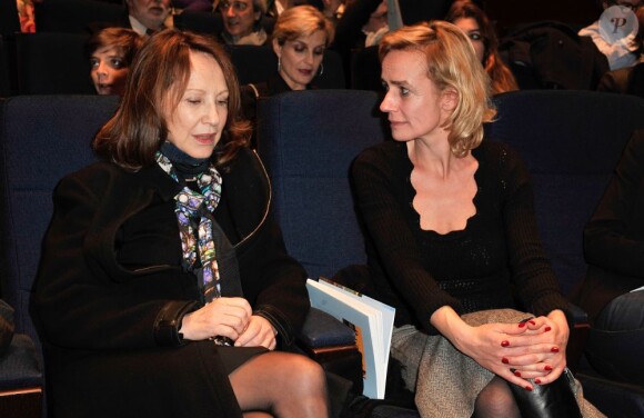 Nathalie Baye et Sandrine Bonnaire au vernissage de l'exposition consacrée à Maurice Pialat à la Cinemathèque à Paris, le 18 février 2013.