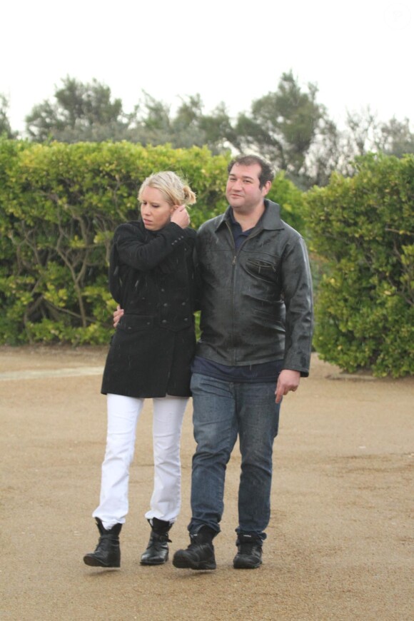 EXCLU : Cindy et Frédéric se promènent sur l'Île d'Oléron, dans Qui Veut Epouser Mon Fils ?, diffusé le 16 novembre 2012.