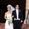 Danica McKellar et Mike Verta lors de leur mariage à La Jolla, en Californie, le 22 mars 2009. Leur divorce a été prononcé en février 2013.