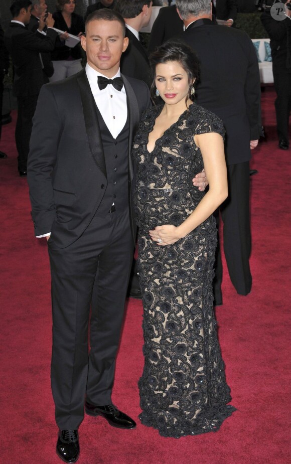 Channing Tatum et Jenna Dewan enceinte à la 85e cérémonie des Oscars à Hollywood le 24 février 2013.