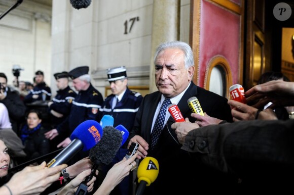 Dominique Strauss-Kahn au palais de Justice de Paris, le 26 février 2013