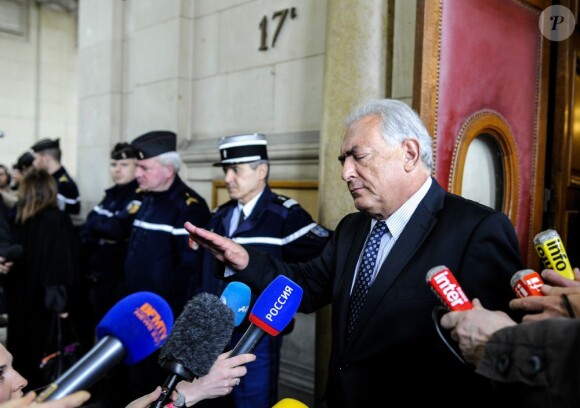Dominique Strauss-Kahn au palais de Justice de Paris, le 26 février 2013