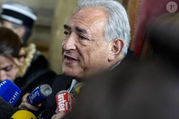 Dominique Strauss-Kahn au palais de Justice de Paris, le 26 février 2013. Il a partiellement obtenu gain de cause contre son ex-maîtresse Marcela Iacub et les éditions Stock.