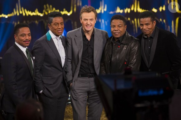 Tito, Jermaine, Jackie et Marlon Jackson sont reçus à l'émission télé Skavlan à Stockholm, le 14 fevrier 2013.