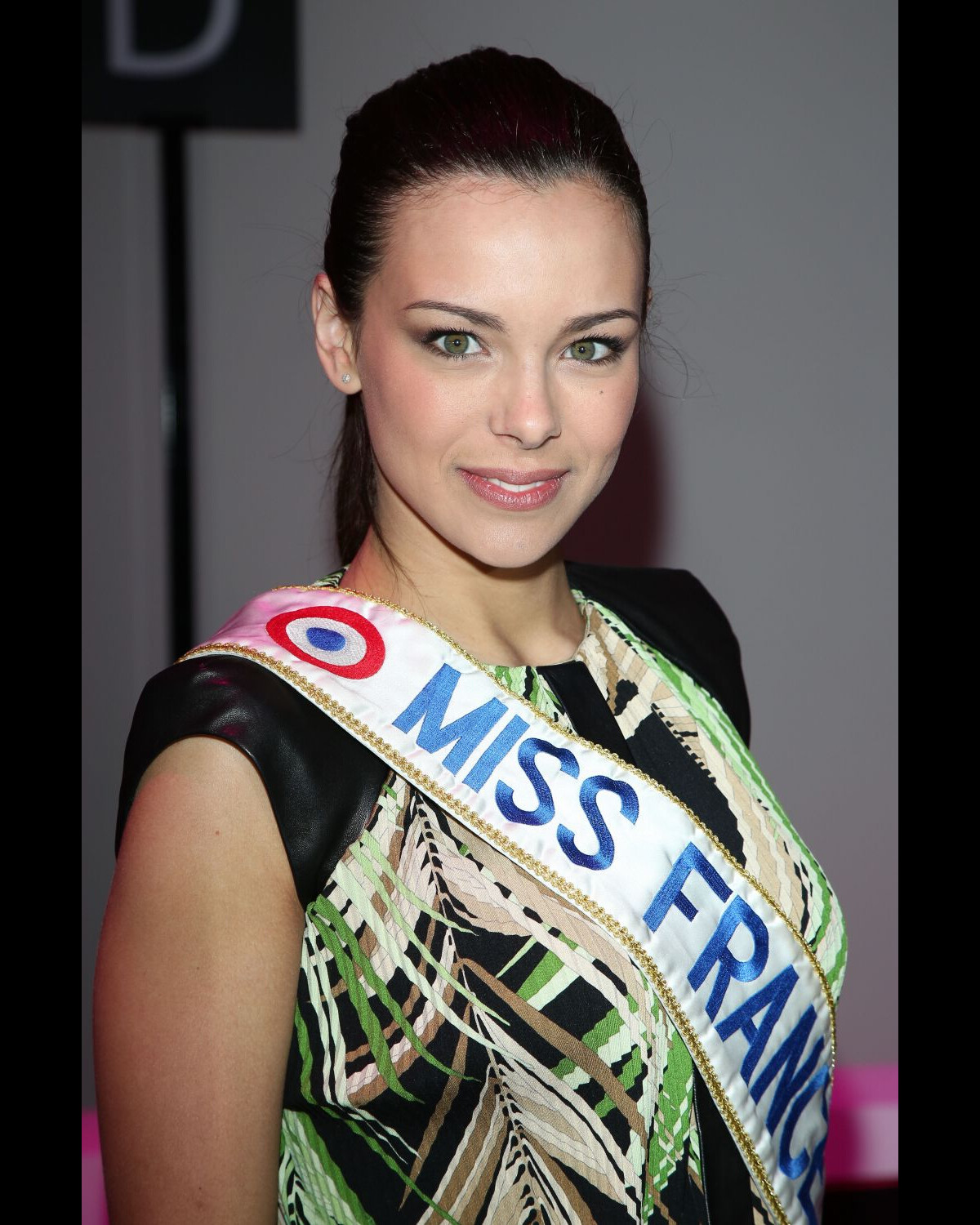 Photo : Marine Lorphelin Miss France 2013 - People Au Defile De Mode ...