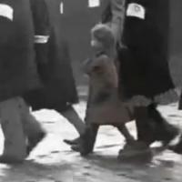 La Liste de Schindler : La ''petite fille en rouge'' révèle son traumatisme
