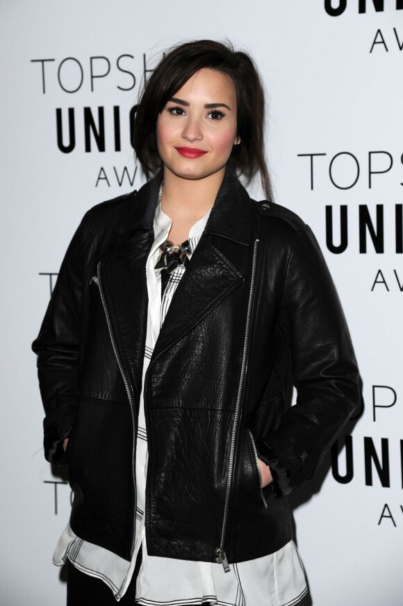 Demi Lovato au défilé Topshop pendant la Fashion Week de Londres, le 17 février 2013.
