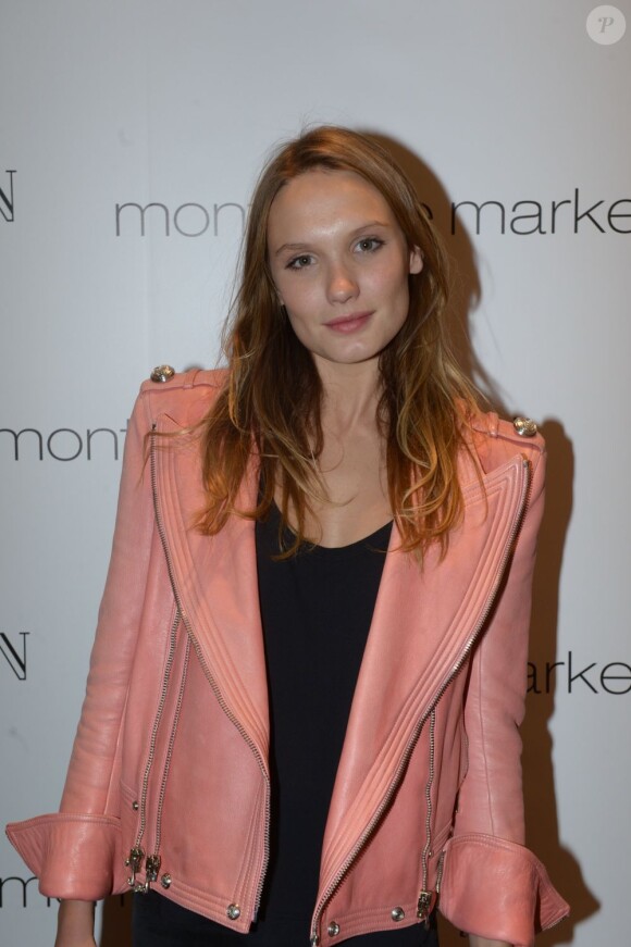 Exclusif - Ana Girardot assiste à la soirée de lancement de la collection joaillère Carbone de Balmain au Montaigne Market. Paris, le 1er mars 2013.