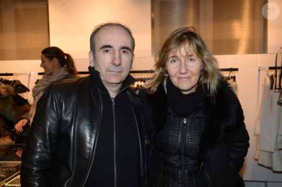 Exclusif - Philippe Harel et sa femme Sylvie Bourgeois assistent à la soirée de lancement de la collection joaillère Carbone de Balmain au Montaigne Market. Paris, le 1er mars 2013.
