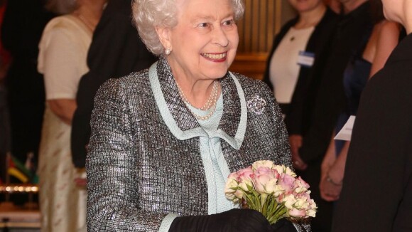 Elizabeth II : En forme mais toujours convalescente, elle allège son programme