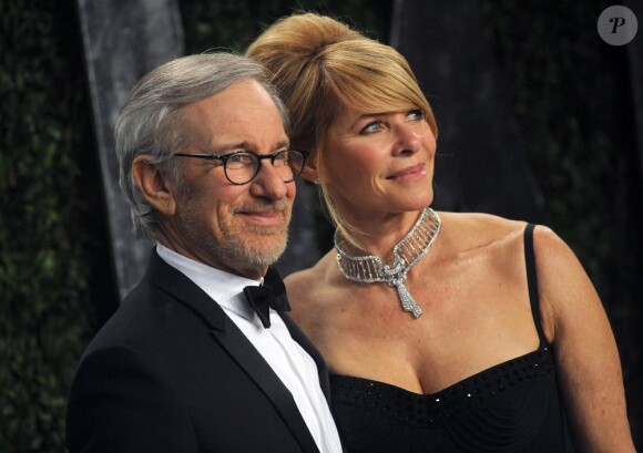 Steven Spielberg et sa femme Kate Capshaw lors de la soirée Vanity Fair Oscar Party au Sunset Tower le 24 février 2013.