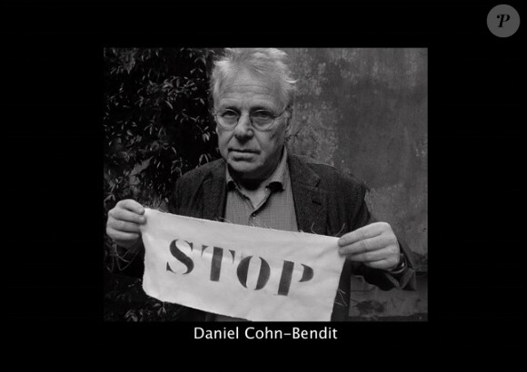 Daniel Cohn-Bendit commente des images violentes et choquantes tournées par des citoyens syriens sur ce qui se passe en Syrie pour le site internet Vague Blanche pour la Syrie