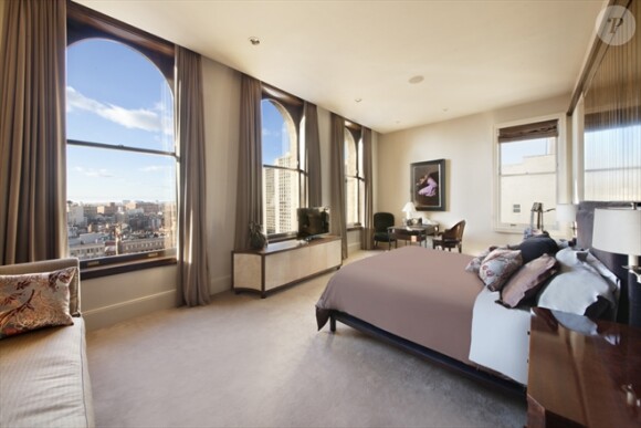 Le chanteur Jon Bon Jovi a mis en vente son sublime appartement de New York pour la somme de 42 millions de dollars.