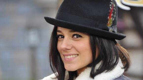 Alizée, Amel Bent, radieuses admiratrices de la très fashion Minnie à Disneyland