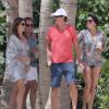 Exclusif - Le top model Cindy Crawford et son mari Rande Gerber, surpris en plein apéro avec un couple d'amis, profitent de leur week-end de Pâques à Cabo San Lucas. Le 30 mars 2013.