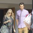 Fergie (enceinte) et son mari Josh Duhamel ont assisté à la messe de Pâques à Santa Monica, le 31 mars 2013.