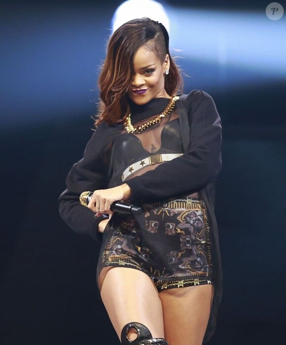 Rihanna en concert à Vancouver, le 1er avril 2013.