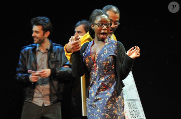 Julie de Nouvelle Star lors du filage de la comédie musicale The Full Monty Le Musical au Théâtre Comedia à Paris le 3 avril 2013.
