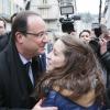 François Hollande dans les rues de Tulle, le samedi 6 avril 2013.