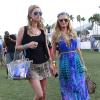 Nicky Hilton et Paris Hilton au 2e jour du Festival de musique de Coachella à Indio le 13 avril 2013.