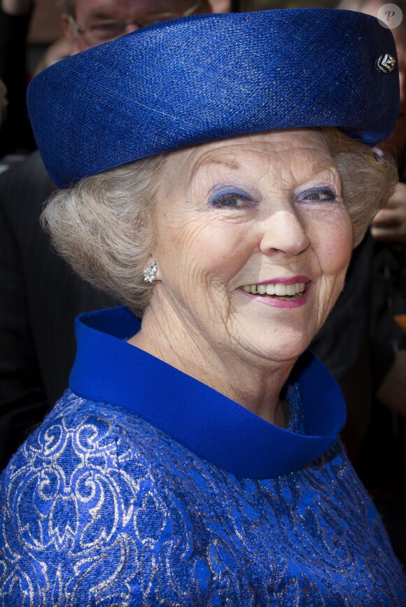 La reine Beatrix à la Grote Kerk de La Haye le 24 avril 2013 pour sa dernière mission officielle en tant que souveraine des Pays-Bas, pour l'inauguration d'une exposition Huygens.