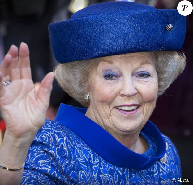 La reine Beatrix à la Grote Kerk de La Haye le 24 avril 2013 pour sa dernière mission officielle en tant que souveraine des Pays-Bas, pour l'inauguration d'une exposition Huygens.