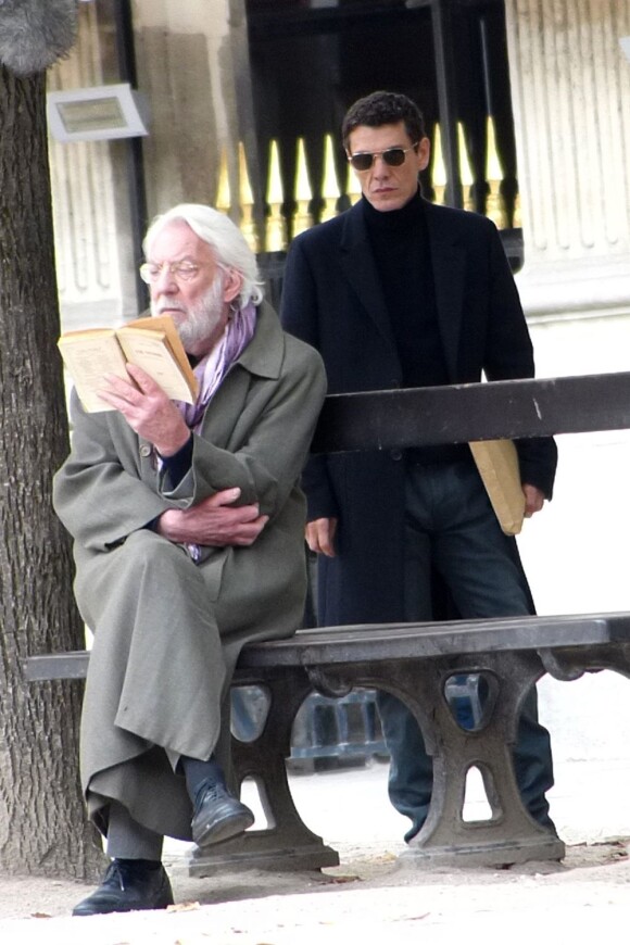 Marc Lavoine et Donald Sutherland en octobre 2012 à Paris pour le tournage de Crossing Lines