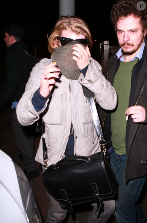 Macaulay Culkin arrive à son hôtel de Londres, le 16 avril 2013.
