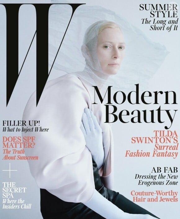 Tilda Swinton en couverture du magazine W, du mois de mai 2013.