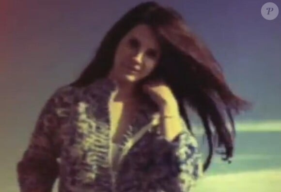 Lana Del Rey dans sa nouvelle vidéo, Summer Wine, dévoilée le 19 avril 2013.