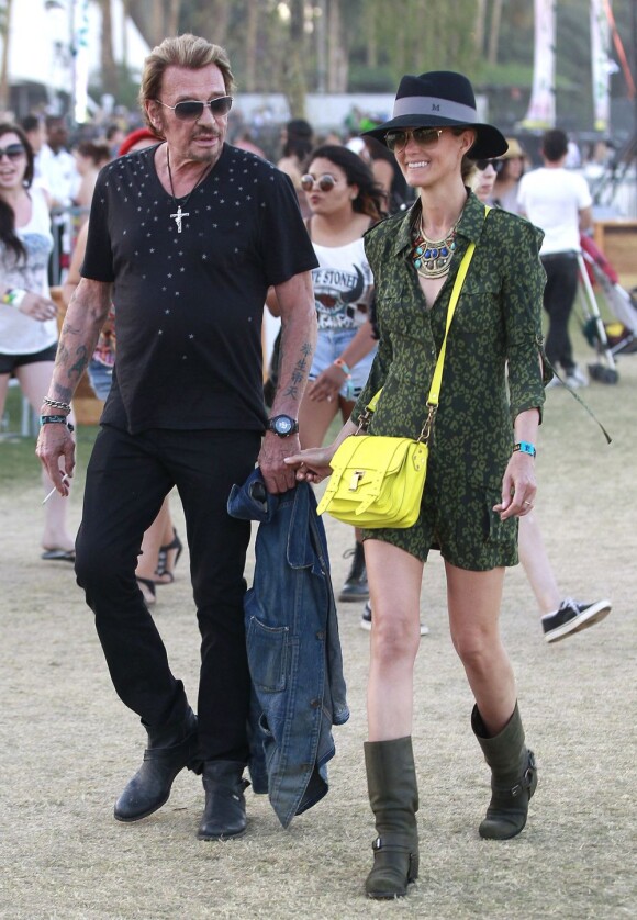 Johnny et Laeticia Hallyday, en amoureux, assistent au Festival de musique de Coachella, le 20 avril 2013