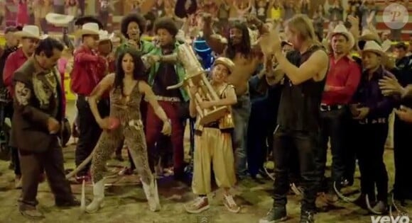 David Guetta dans le délirant clip de son nouveau titre, Play Hard.