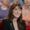 Carla Bruni lors de l'enregistrement de l'émission Vivement Dimanche à Paris, le 17 avril 2013, et qui a été diffusée le 21 avril 2013.