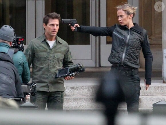 Tom Cruise et Emily Blunt sur le tournage du film "All you need is kill" à Londres le 2 février 2013