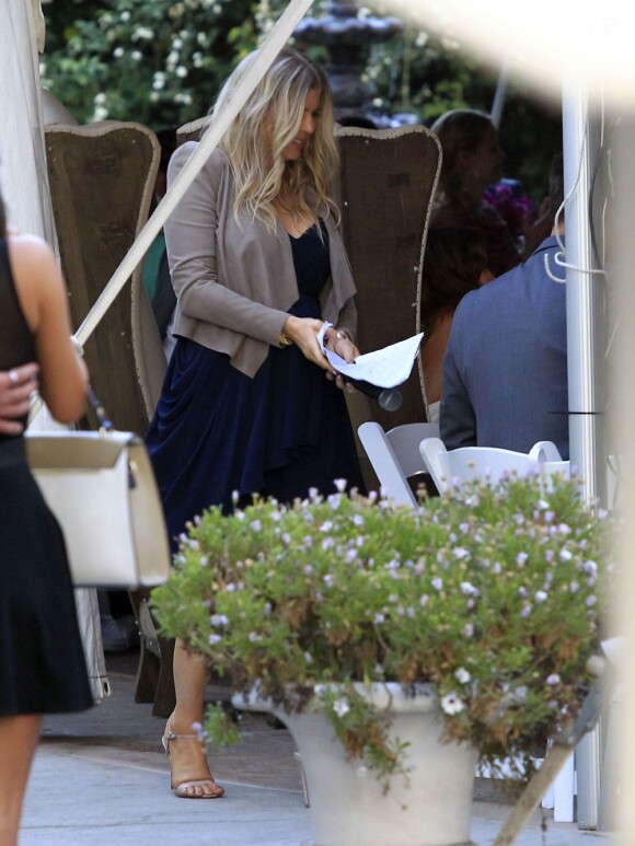 Fergie, enceinte, au mariage de sa petite soeur Dana Ferguson à San Marcos, le 27 avril 2013.