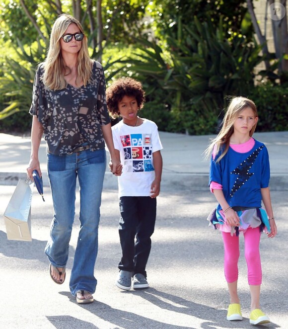 Heidi Klum, ses enfants Leni, Henry, Johan et Lou et son petit ami Martin Kirsten vont déjeuner au restaurant à Santa Monica, le 28 avril 2013.