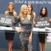 Heidi Klum fait la promotion du nouveau produit "CLEAR SCALP & HAIR BEAUTY THERAPY" au centre commercial The Grove à Los Angeles, le 1er mai 2013.
