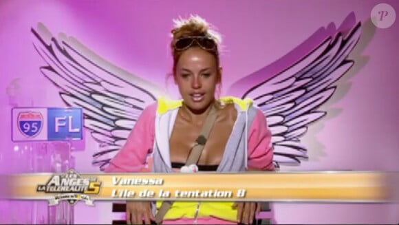 Vanessa émue dans les Anges de la télé-réalité 5, lundi 6 mai 2013 sur NRJ12