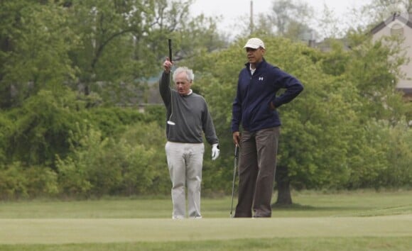 Barack Obama s'est offert une partie de golf sur le 18 trous de la base d'Andrews, en compagnie des sénateurs Saxby Chambliss, Bob Corker et Mark Udall le 6 mai 2013