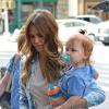 Jessica Alba et ses filles Honor et Haven se promènent à New York, le 7 mai 2013.