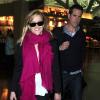 Reese Witherspoon et son mari Jim Toth arrivent à l'aéroport de New York, le 13 mai 2013.