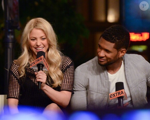 Shakira et Usher lors de l'émission Extra sur NBC à Los Angeles, le 6 mai 2013.