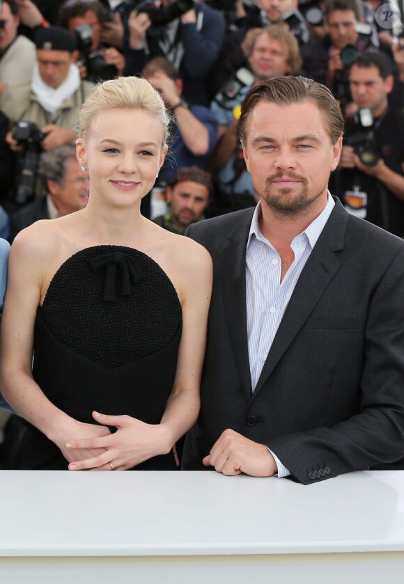 Carey Mulligan et Leonardo DiCaprio pendant le photocall du film Gatsby le Magnifique au 66e Festival International du Film de Cannes le 15 mai 2013.