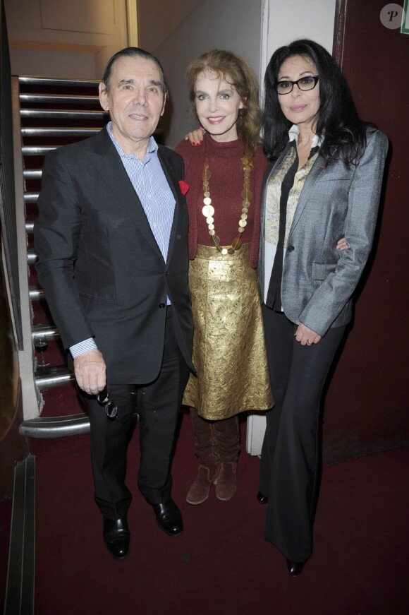 Michel Corbière, Cyrielle Clair et Yamina Benguigui - Représentation de la pièce "Ninon, Lenclos ou la liberté" au Théâtre des Mathurins à Paris le 15 mai 2013.