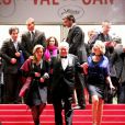 Valérie Trierweiler descend les marches du film  Le Dernier des Injustes  avec Claude Lanzmann lors du 66e Festival du film de Cannes, le 19 mai 2013.