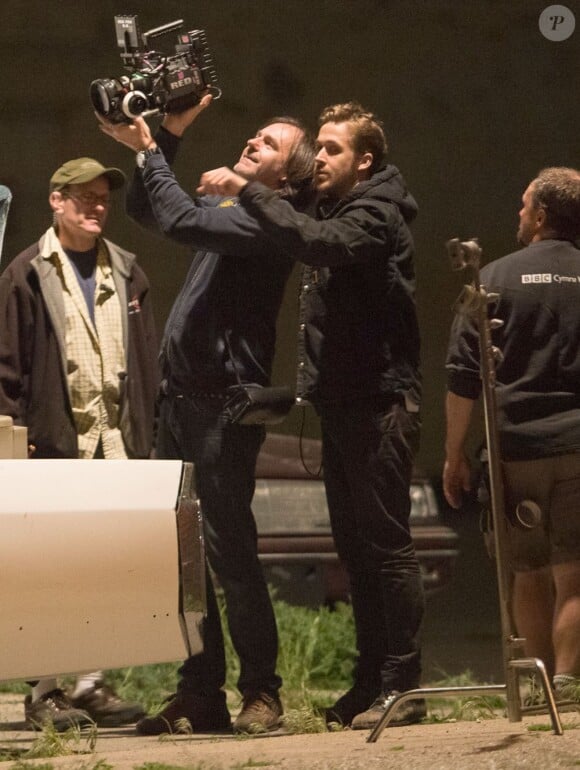 Exclusif - Ryan Gosling très concentré sur le tournage de How to catch a monster, à Détroit, en mai 2013.