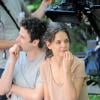 Katie Holmes, sans maquillage mais ravissante, sur le tournage de son prochain film, Mania Days, à New York. Elle donne la réplique à Luke Kirby. Le 21 mai 2013.