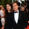 Eric Besson et sa femme Yasmine arrivent pour la montée des marches du film All Is Lost au Palais des Festivals, Cannes, le 22 mai 2013.